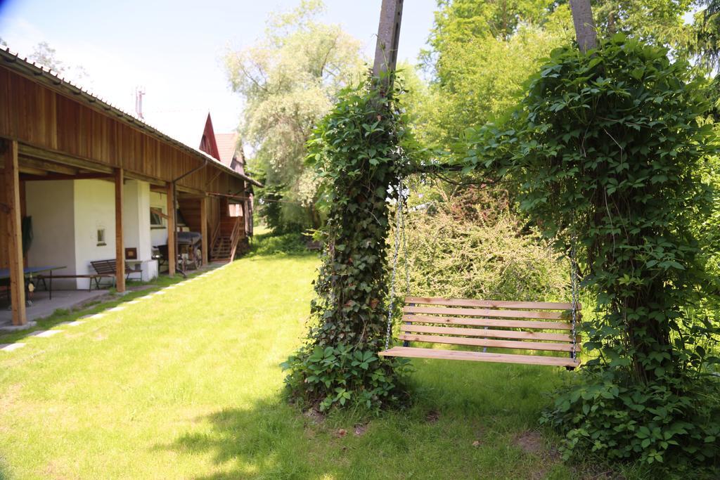Gospodarstwo Agroturystyczne Stary Mlyn Wilczkowice Michalowice  Exteriör bild