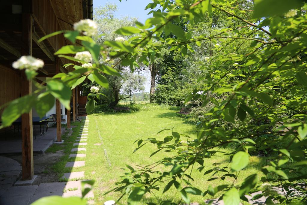 Gospodarstwo Agroturystyczne Stary Mlyn Wilczkowice Michalowice  Exteriör bild